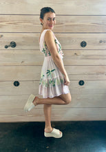 Load image into Gallery viewer, Vaca Pink Crinkle Dress