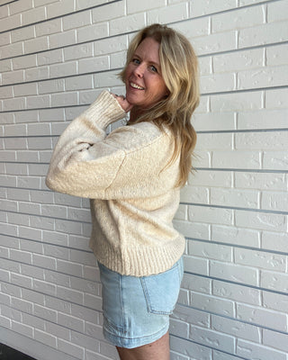 Bolton Boucle Cream V-neck Sweater | Women's Lightweight V-Neck Knit