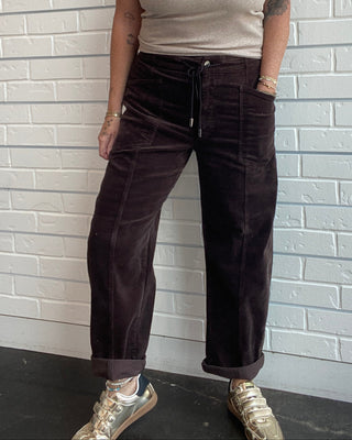 Daze Chocolate Corduroy Barrel Pants at Ellipsis Boutique. Soft drawstring pants with a relaxed barrel-leg fit 