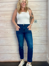 Load image into Gallery viewer, Reese Waken High Waist Ankle Jeans