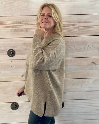 Noa Collared Sweater – Beige