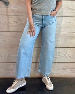 Paige Arellia Ankle Barrel Jeans
