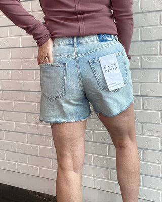 Crossroads Mid Rise Denim Short in Reverie Vintage