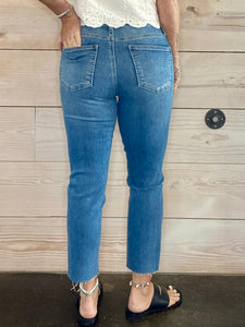 Rachael High Rise Mom Jeans in Exalted Wash