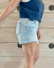 Load image into Gallery viewer, Jane Vintage Wash Jean Shorts
