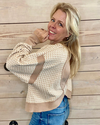 My Time Reveraible Textured Top