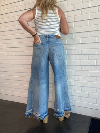 Apollo Wide Leg Jean