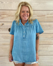 Load image into Gallery viewer, Chambray Button Down Top
