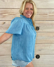 Load image into Gallery viewer, Chambray Button Down Top