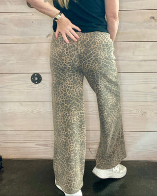 Hunter Leopard Knit Pant