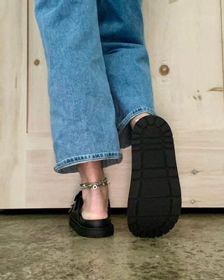 Gen Black Sandals