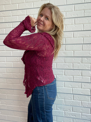 Laney Ruffle Lace Top in Cabernet