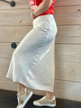 Load image into Gallery viewer, Europa Luxe Sheen Cream Midi Skirt