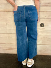 Load image into Gallery viewer, Meg Fame High Rise Wide Leg Jeans