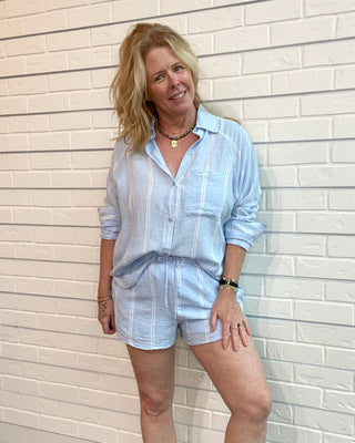 The Perfect Line Top in Blue Light
