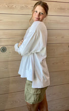 Load image into Gallery viewer, Modern Weekender Pullover