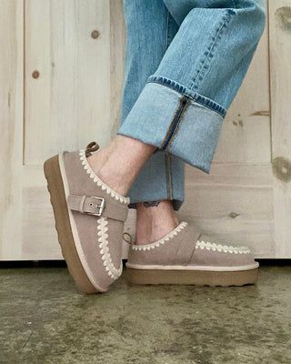 Vintage Havana Grey Suede Wedged Shoe