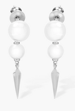 Load image into Gallery viewer, Perfect Pearl Drop Spike Earrings