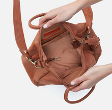 Load image into Gallery viewer, Sheila Medium Crossbody in Patina