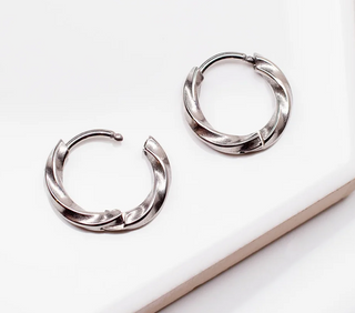 Ojai Twisted Locking Sleeper Huggie Earrings