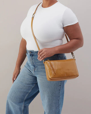 Darcy Carry All Crossbody Bag in Natural