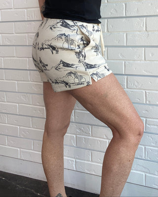 Western printed graphic sweat shorts with elastic waistband
