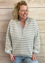 Load image into Gallery viewer, Saltwater Luxw Vneck sweater