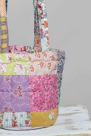 Mixed Print Floral Patchwork Quilted Bucket Bag: CREAM MULTI / OS