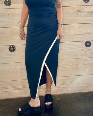 Contrast Edge Midi Skirt