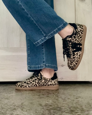 Vintage Havana WIld Leopard Sneakers