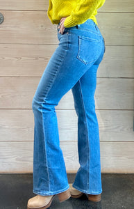 Laurel Canyon High Rise Jeans in Bellflower