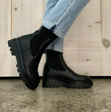 Load image into Gallery viewer, Arctic Black Bootie