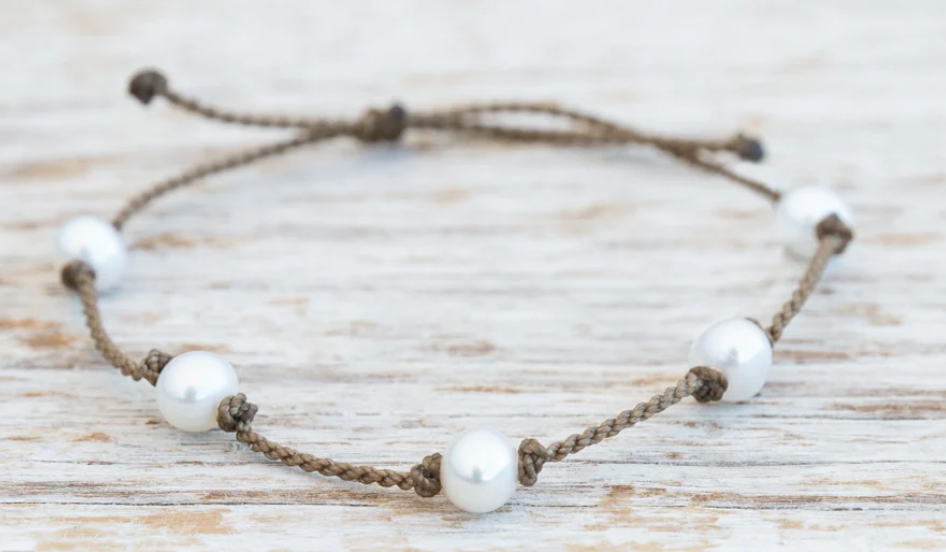 White Pearl Princess Bracelet